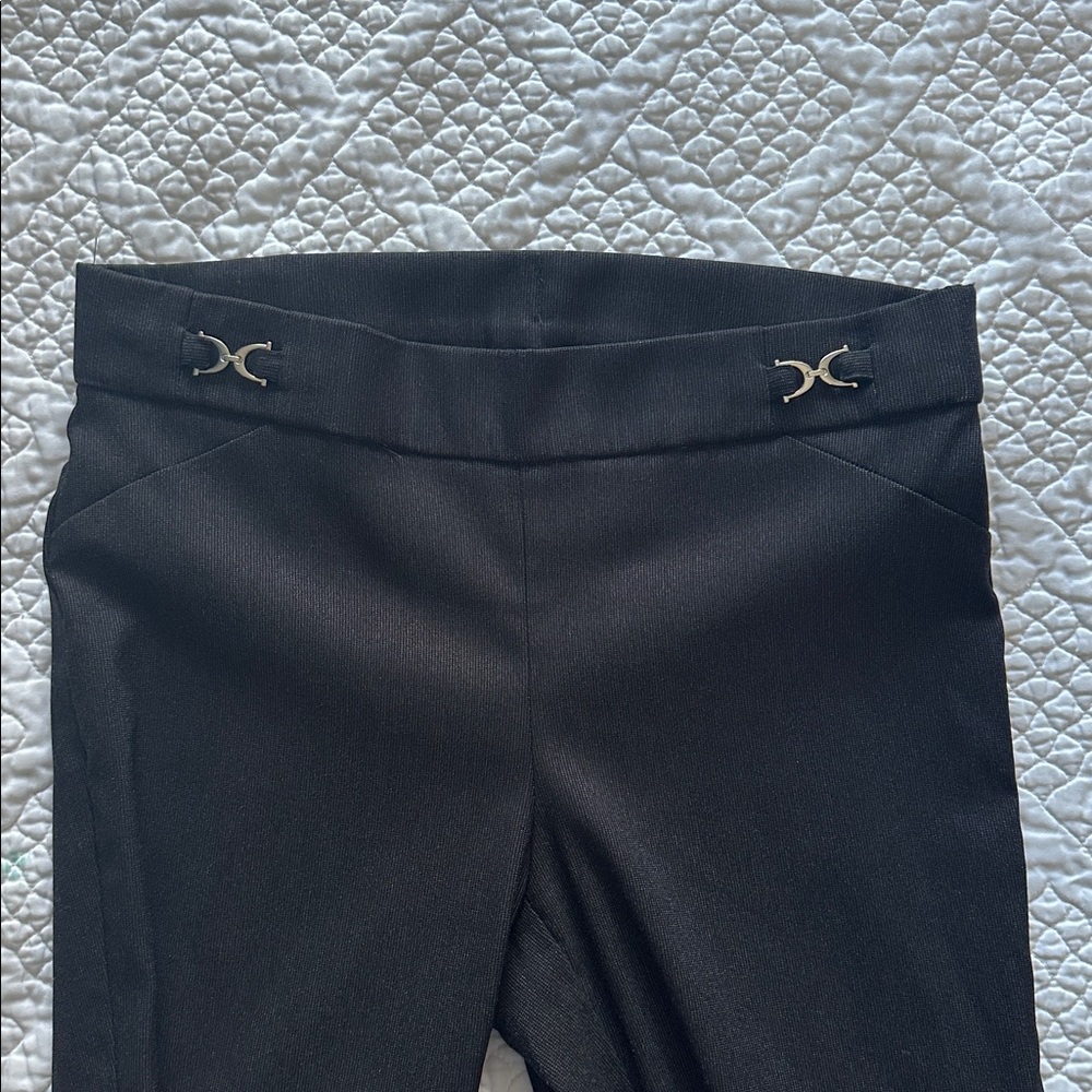 NWOT 8 Rafaella Comfort. Dark Grey Stretch Leggings